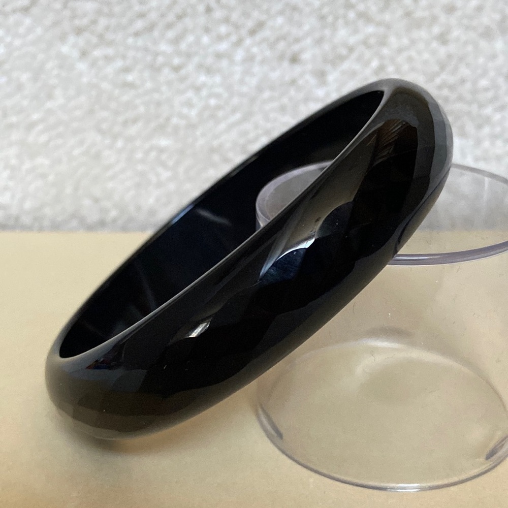 black jade bangle